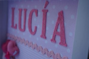 Cuadro Lucía Infantil www.milatadegalletas.com